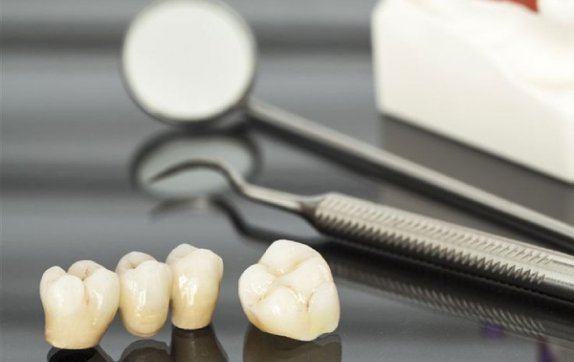 مراقبت های قبل و بعد از عمل های دندانپزشکی